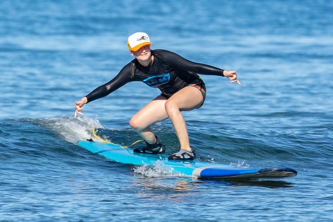 2 Hour Beginner Group Surf Lessons - Family fit: ages 9 and up