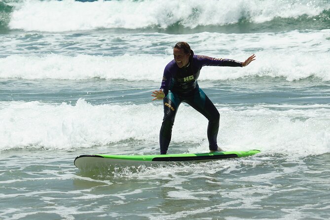 2h of Private Surf Lesson for Beginners in Santa Monica - Meeting Point, Gear, and Practical Details
