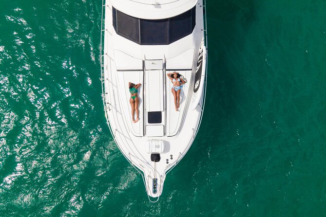 4-Hours Private Luxurious Yacht Snorkelling and Paddle Surf - Leaving Sunset Drive for Montego Bay Harbor