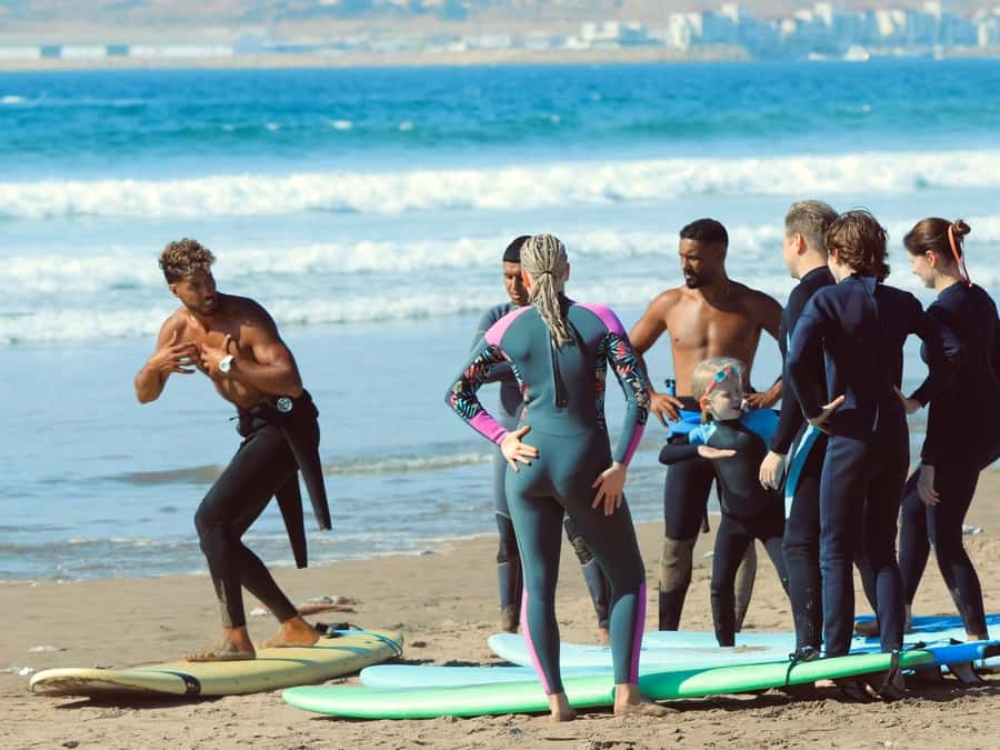 Agadir: 2h Surf Lesson with Local Instructors - Equipment, clothing, and what to bring