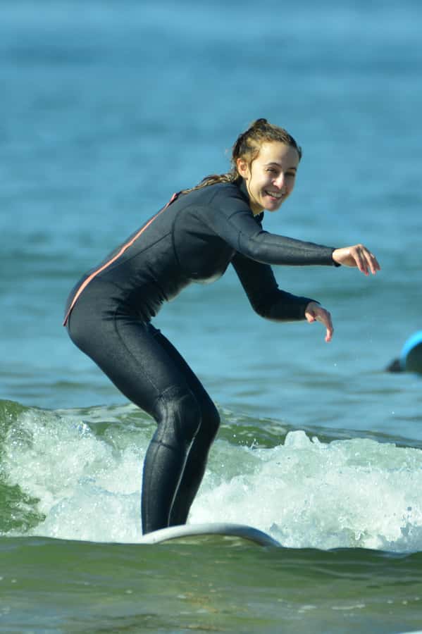Agadir: Beginner Surf Lesson – Equipment Included - Practising the pop-up on land