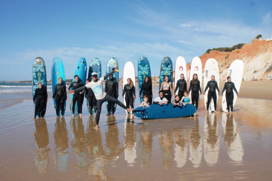 Albufeira: 2-Hour Falesia Beach Surf Lesson - Why Falésia works well for first-time surfers
