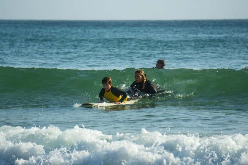 Algarve: 2-Hour Beginner Surf Lesson - The beaches and the walk to the sea
