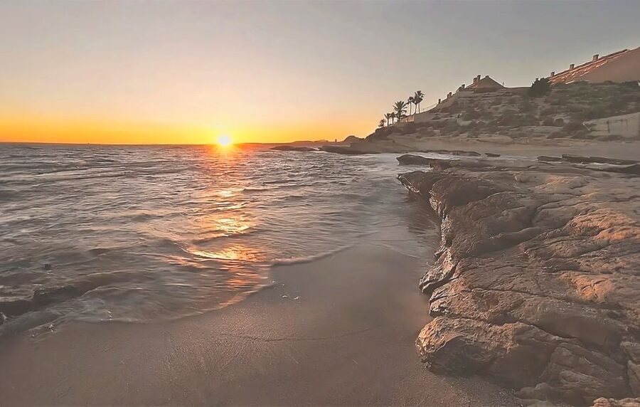 Alicante: E-Bike, Snorkeling and Paddle Surf Tour - Riding from Alicante toward La Albufereta