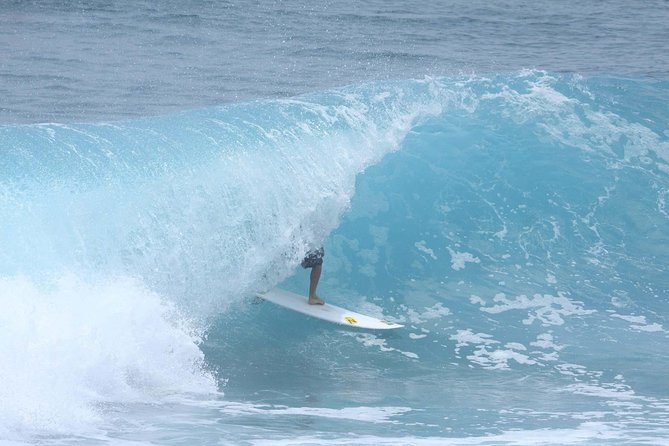 Aulas de Surf - Boards, wetsuits, and what the price covers
