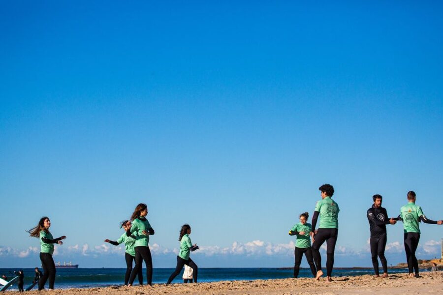 Aulas de Surf/Surf Lesson - Lisboa - Equipment, insurance, and what you should bring
