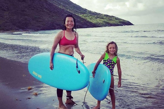 Beginner 2h Surf lesson - Why Sandy Bank Bay works for first-time surfers