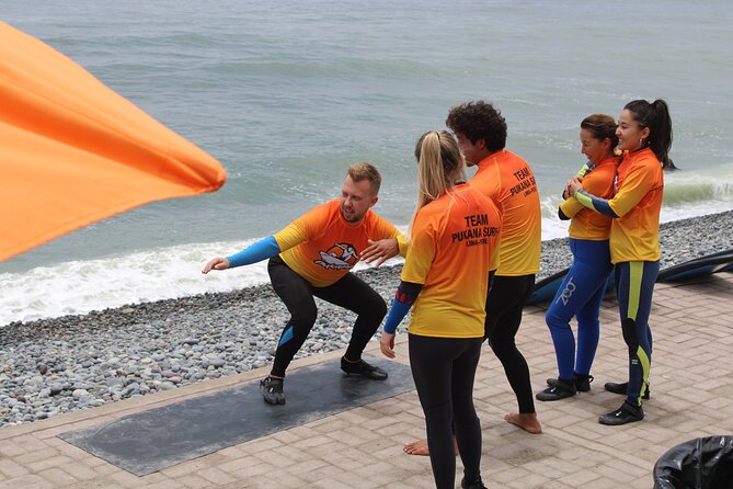 Beginner Surf Lesson in Lima, Perú - Equipment included for the $29 price