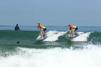 Surf lessons on the Côte des Basques beach