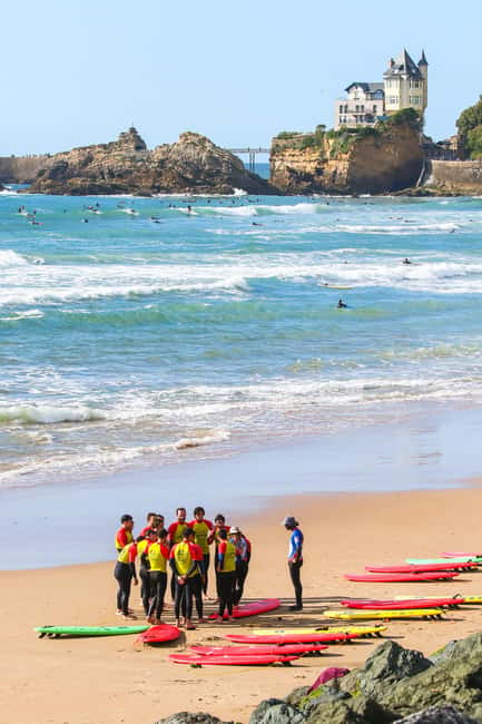 Biarritz: Surf lessons on the Côte des Basques beach - Practical details to know before you go