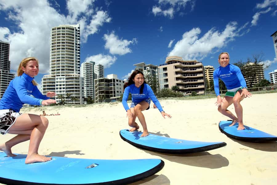 Broadbeach: 2 Hour Surf Experience on the Gold Coast - Finishing with showers and future options
