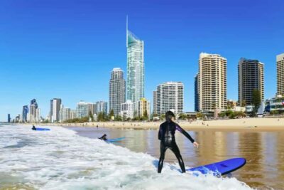 Broadbeach: 2 Hour Surf Experience on the Gold Coast