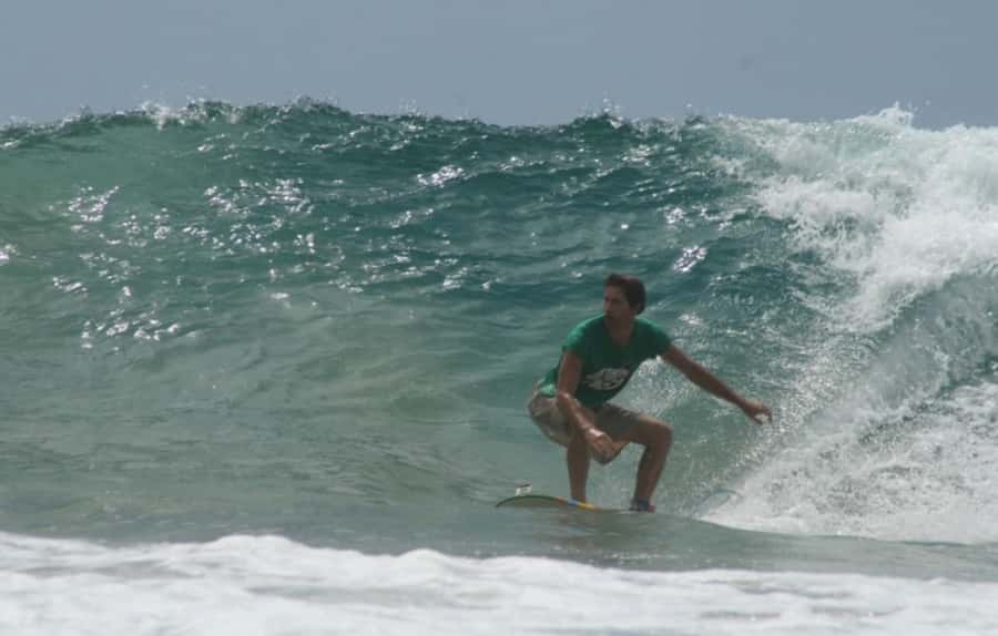 Byron Bay: 2 Hour Private Surf Lesson with Instructor - Two hours in the water, with room to improve