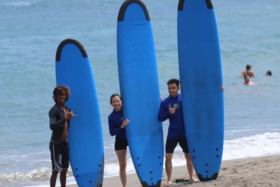 Canggu Surf School Bali - The instructors: patient, funny, and hands-on