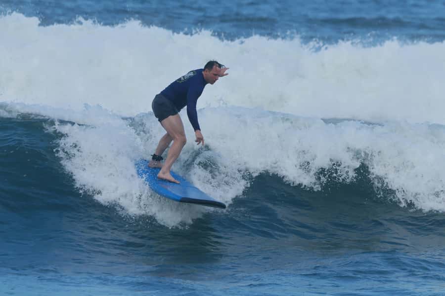 Canggu Surf School Bali - The 25-minute beach lesson for beginners