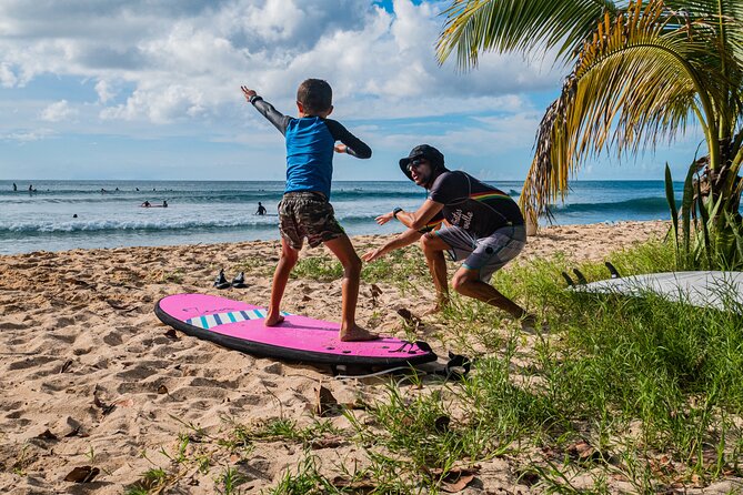 Come and learn to surf at the best surf spots in Guadeloupe. - Why a small surf class matters in Guadeloupe