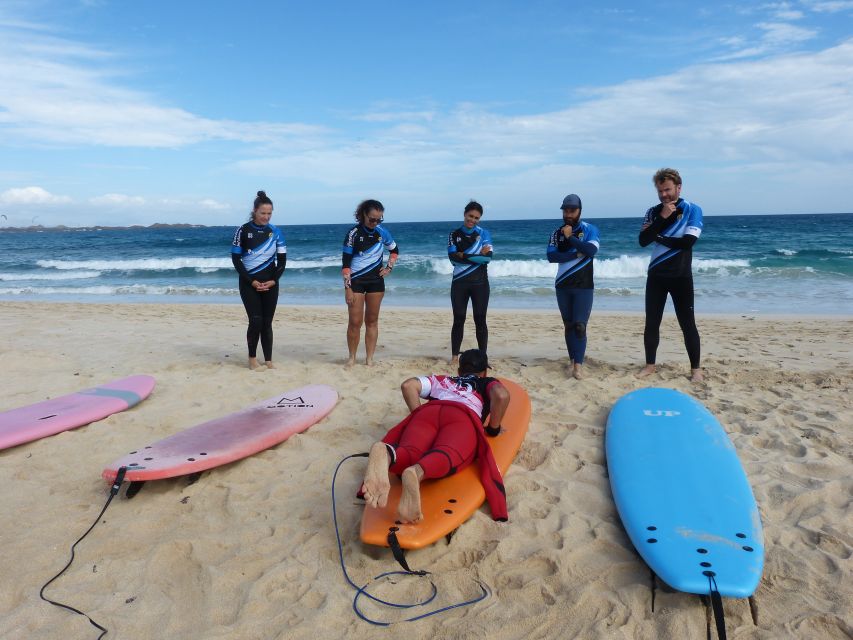 Corralejo: Surf Lessons for Beginners with Hotel Pickup - A four-hour introduction to surfing in Corralejo