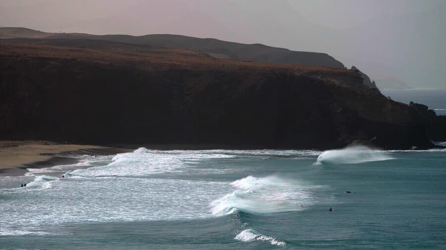 Costa Calma: Surf courses with licensed surf coaches - What to bring for a better session