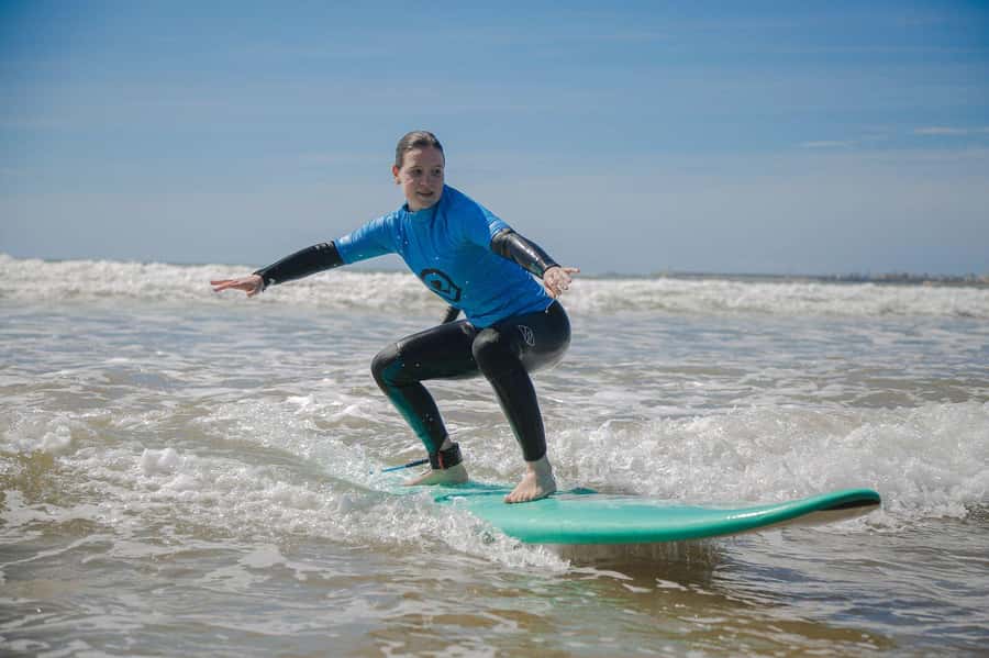 Essaouira: 2-Hour Surf Lesson - Getting from board to feet at Essaouira Beach