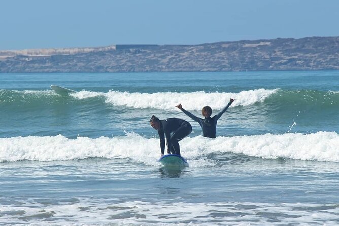 Essaouira Surf Lesson: Energize Your Ride - A small group, but not a private lesson