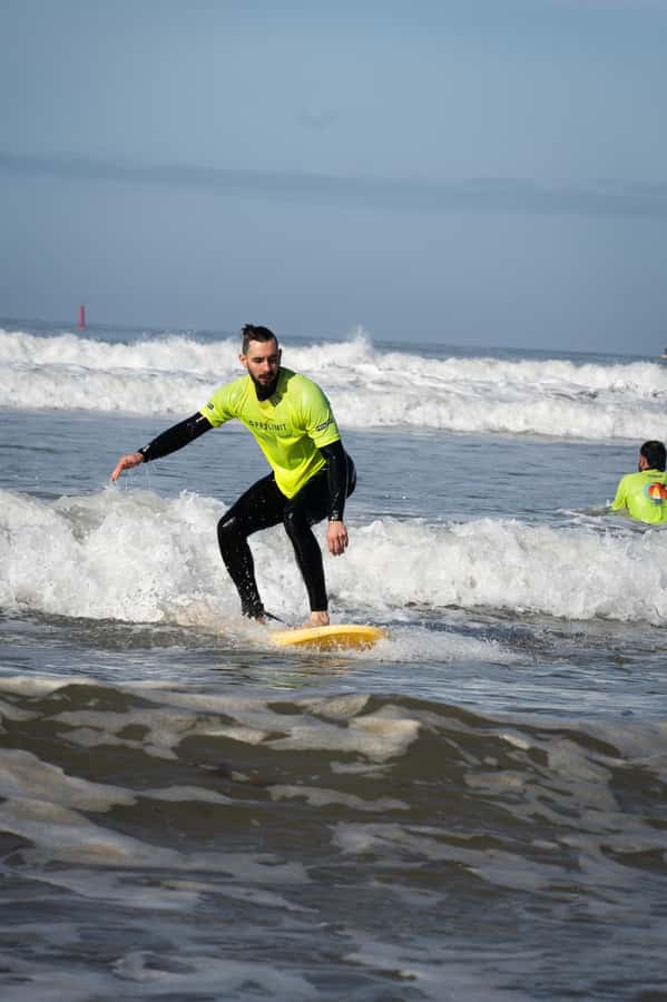 Essaouira: Surf Lesson with changing rooms & Hot showers - Moving into the water and catching your first waves