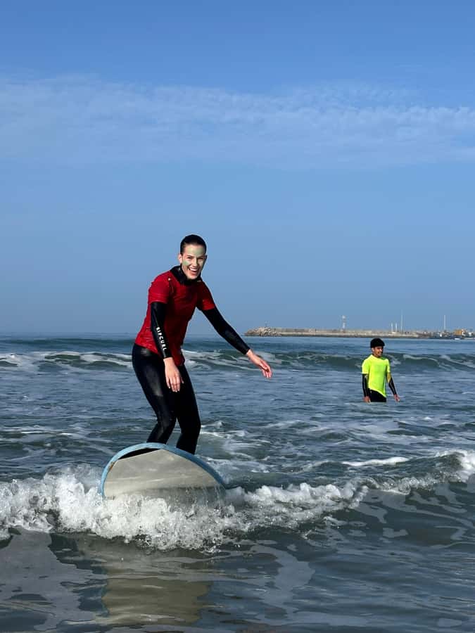 Essaouira: Surf Lessons - Equipment, Showers, and Small Practical Comforts