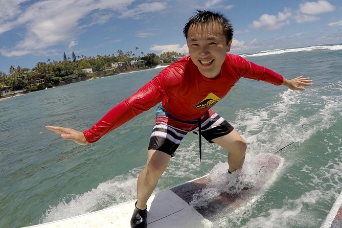 Family, Private & Group Bodyboard Lessons in Waikiki - Getting fitted for the water