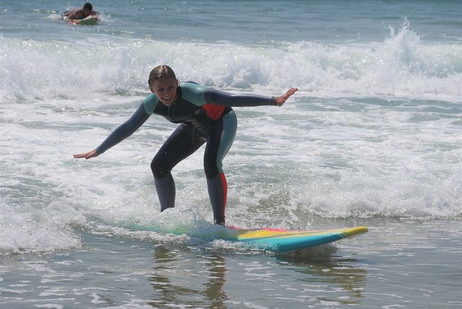 Family Surf Lesson - Getting into the water with Alex and David