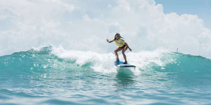 From Bali: 4-Day Surf and Yoga Retreat in Nusa Lembongan - Surf lessons with small groups