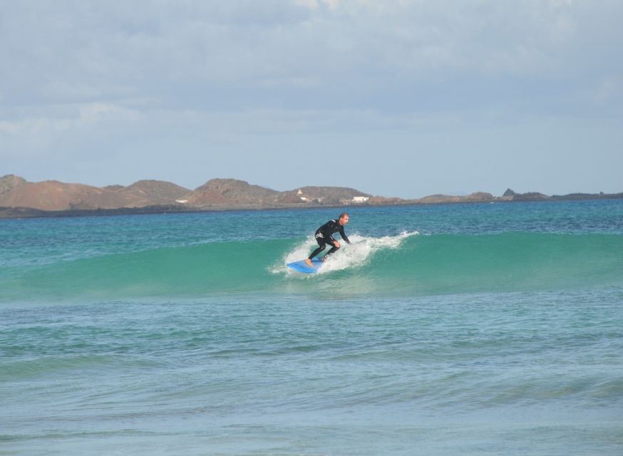 Fuerteventura: Learn to Surf Lesson - Key points at a glance