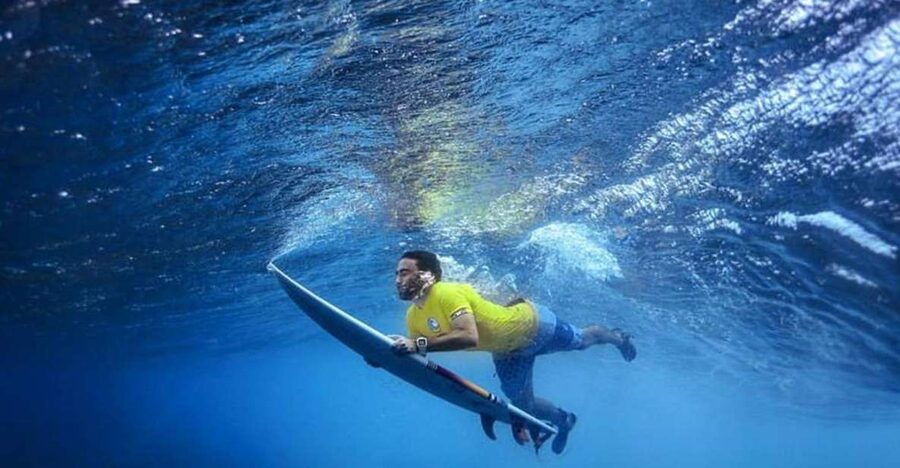 Gran Canaria: Maspalomas Surf Lessons - Into the water with a board that fits the lesson