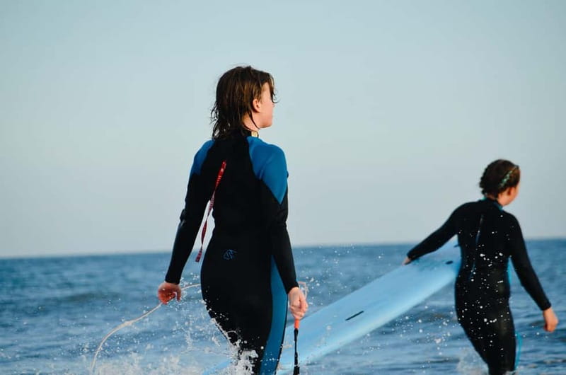 Gran Canaria: Playa del Inglés Girls' Surf Experience - Key points at a glance