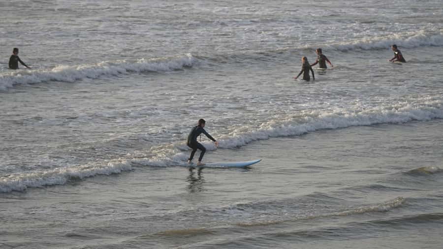 Greymouth: 2-Hour Beginner Surf Lesson - The beach briefing covers more than standing up