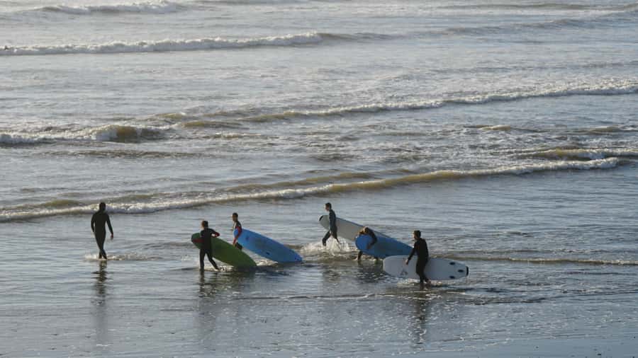Greymouth: 2-Hour Beginner Surf Lesson - A short break, then the pop-up challenge