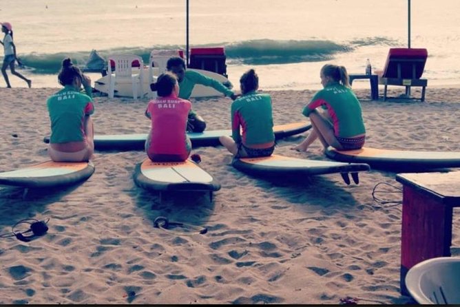 Group surf lesson by Malu Surf Bali - The 15-minute break gives you time to reset
