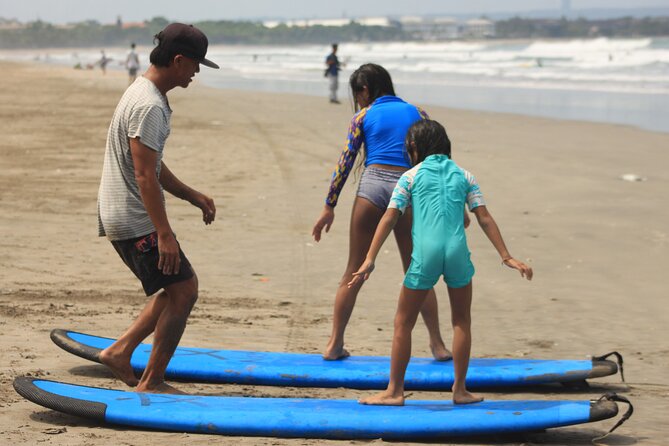 Group surf lesson by Malu Surf Bali - Equipment is included, but comfort details are not