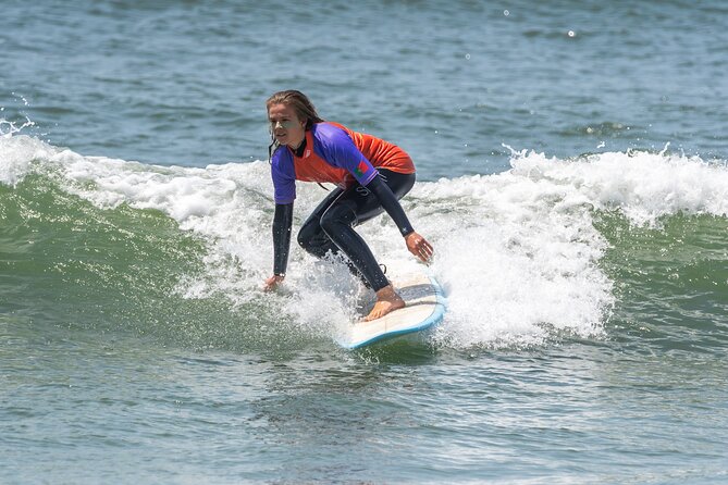 Guided surf tours from Porto city to the beach - What happens at Paramos Beach