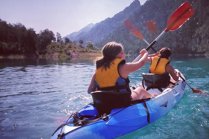 Hire of Kayak and Paddle Surf in La llosa del cavall - Booking timing, weather, and practical planning
