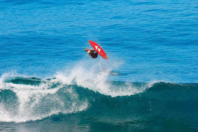Initiation / Beginner surf lessons in Guadeloupe - Equipment included, and what that saves you