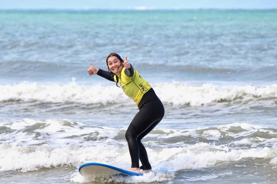 Jeffreys Bay: Learn to Surf Group Lesson - What to bring and how to prepare