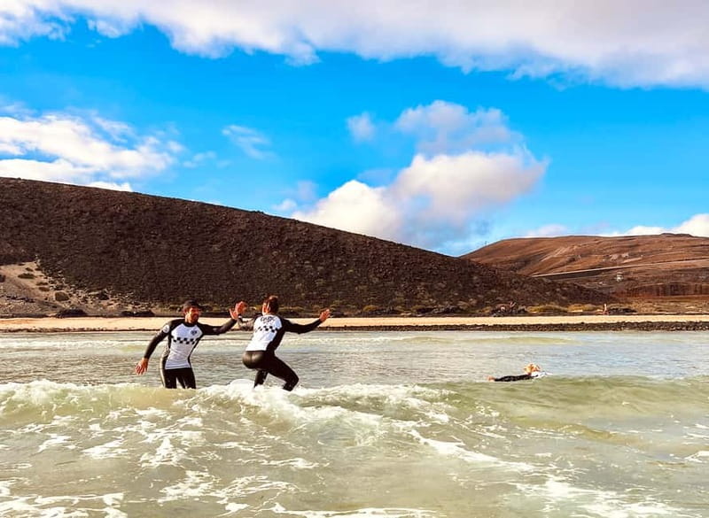La Pared: Classic Surf Lesson in the South of Fuerteventura - What the $71 price includes