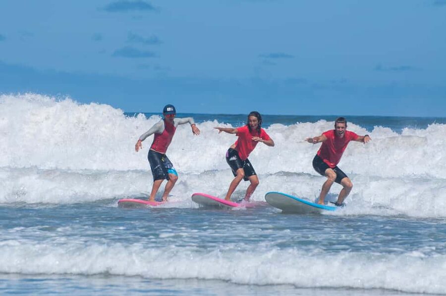 Lanzarote: Famara Private Surf Lesson with a real Pro - Who Will Get the Most From This Lesson