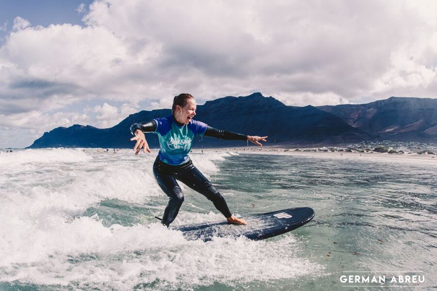 Lanzarote: Famara Surf Lessons & Courses for All Levels - Equipment, insurance, and what to bring