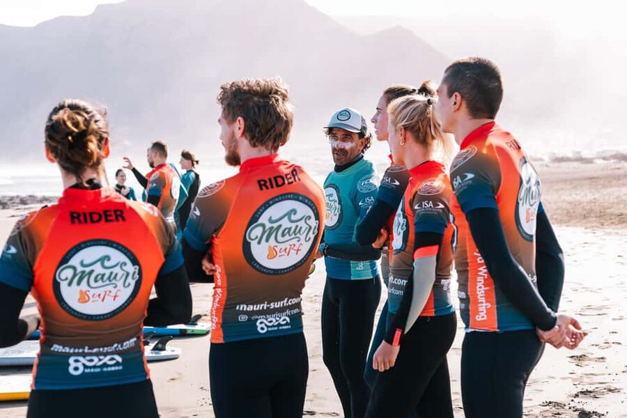 Lanzarote: Surf Experience in Famara with MauriSurf - Safety, weather, and the limits of the ocean