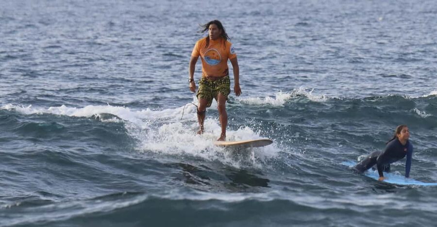 Las Américas: Inolvidable Private Surf Lesson Max 5persons - Meeting Ocean Life Tenerife below Parque Santiago 2