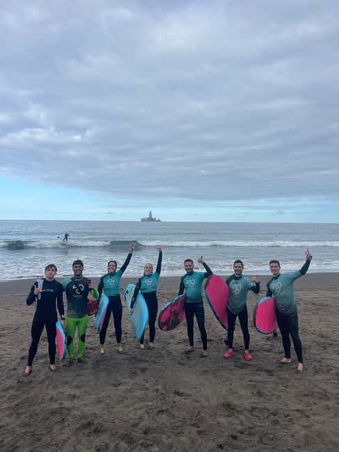 Las Palmas de Gran Canaria: Group surf lessons on La Laja beach - Who will enjoy this most