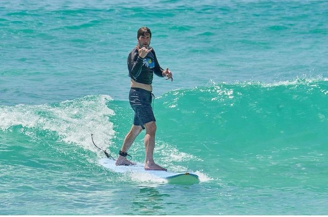 Learn to Surf in Paradise. - The value of patient coaching