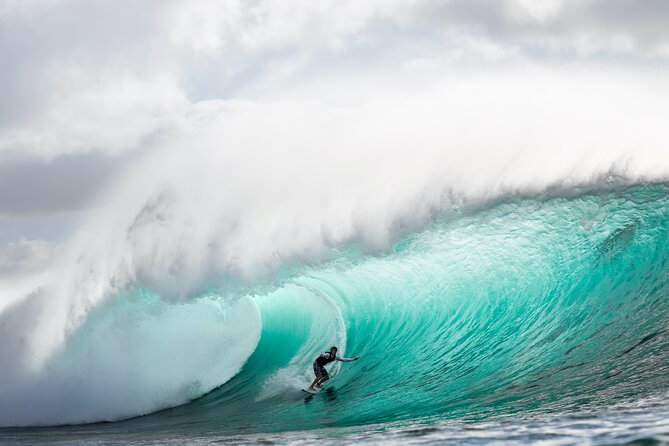Learn to surf with a local big wave rider on the North Shore of Oahu - Why this North Shore surf lesson works for beginners