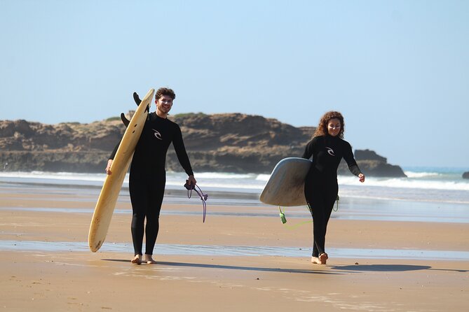 Learn to Surf with a Local - One Day Surf Experience - A picnic lunch beneath the beach umbrella