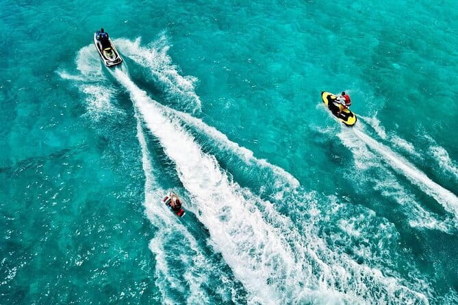 Learn to surf with Fuvahmulah Surf School - Equipment, transport, and comfort